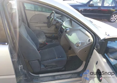 2004 Saturn Ion 2 from USA, damaged, VIN 1G8AJ52F54Z168356